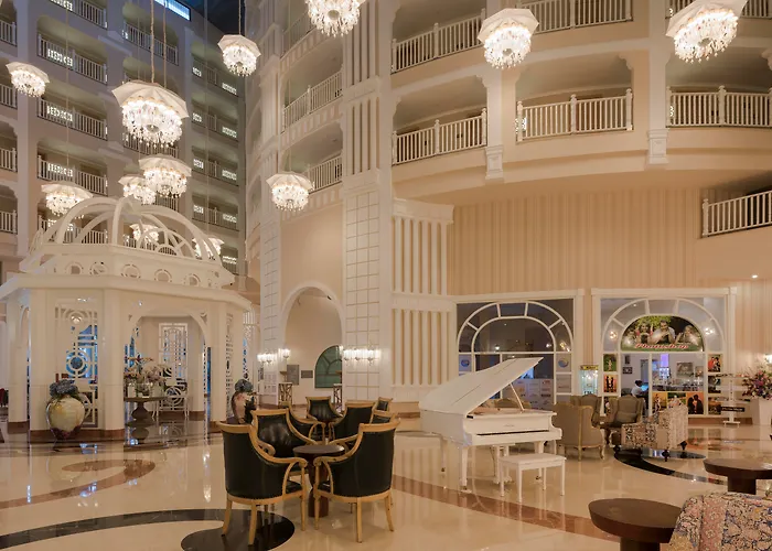 Quattro Beach Spa & Resort Konaklı