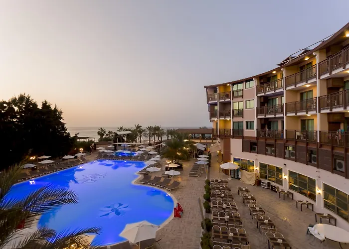 Club Dem Spa & Resort Hotel Konaklı